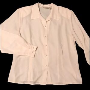 Christie & Jill Cream Button Down Long Sleeve Blouse with Shoulder Pads